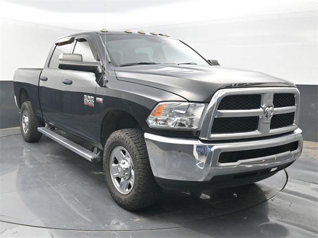 2017 RAM 2500 Tradesman Crew Cab 4x4 64 Box 2017 RAM 2500 Tradesman Crew Cab 4x4 64 Box