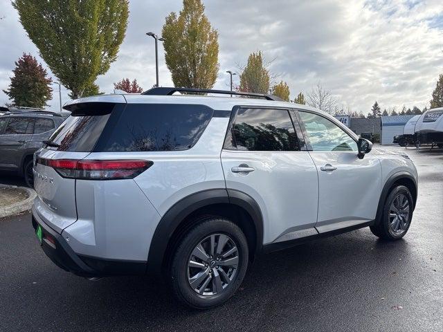 2024 Nissan Pathfinder SV 4WD 2024 Nissan Pathfinder SV 4WD