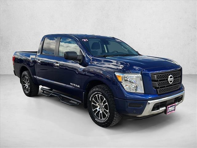 2021 Nissan TITAN Crew Cab SV 4x4