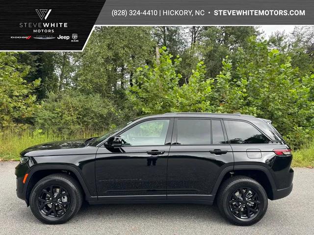 2025 Jeep Grand Cherokee Altitude X 4x4