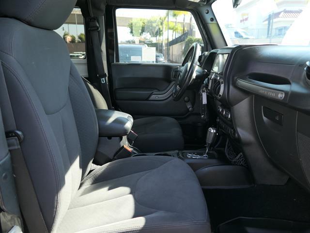 2016 Jeep Wrangler Sport