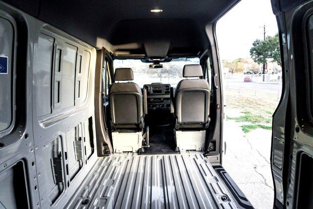 2026 Mercedes-Benz Sprinter Cargo Van Standard Roof 4-Cyl Diesel HO