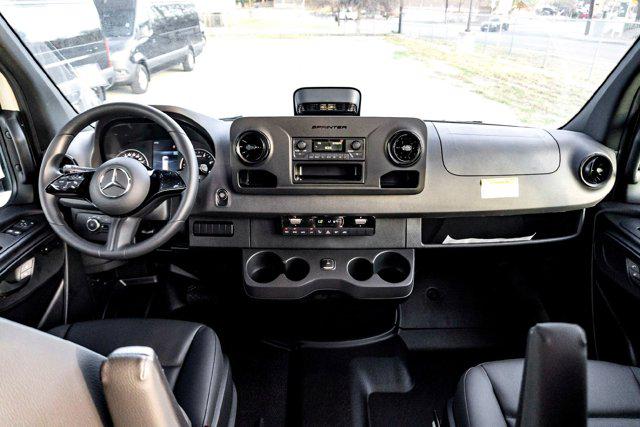 2026 Mercedes-Benz Sprinter Cargo Van Standard Roof 4-Cyl Diesel HO