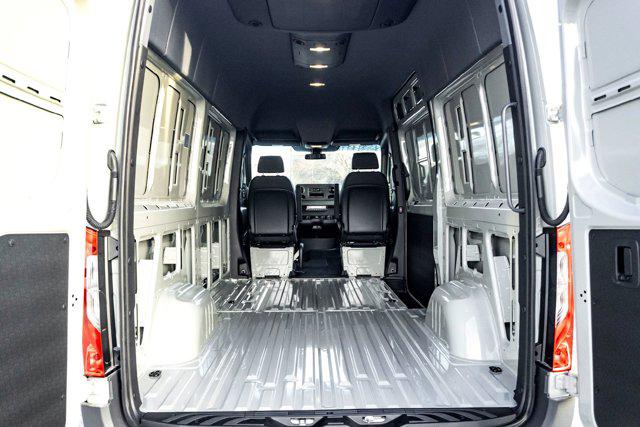 2026 Mercedes-Benz Sprinter Cargo Van Standard Roof 4-Cyl Diesel HO
