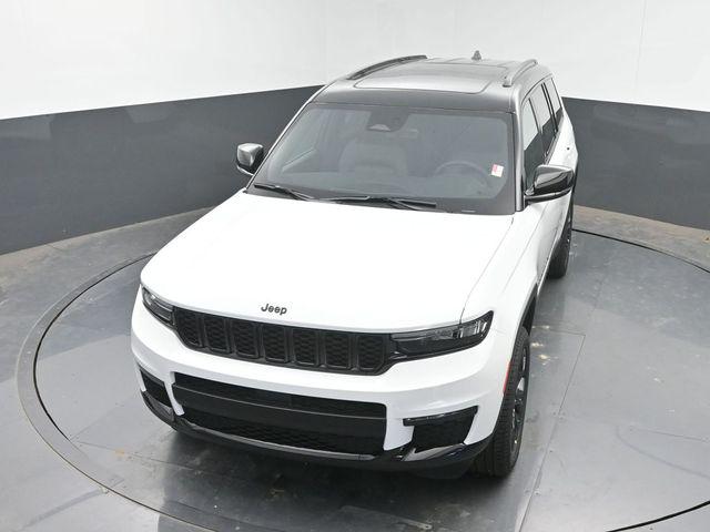 2025 Jeep Grand Cherokee L Limited 4x4