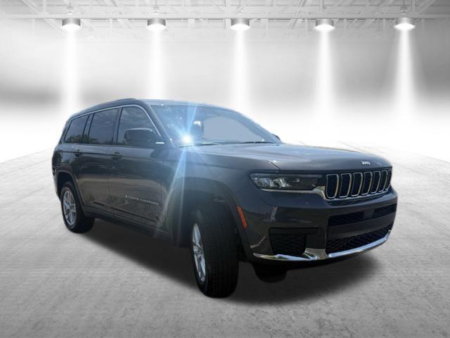 2025 Jeep Grand Cherokee L Laredo X 4x4