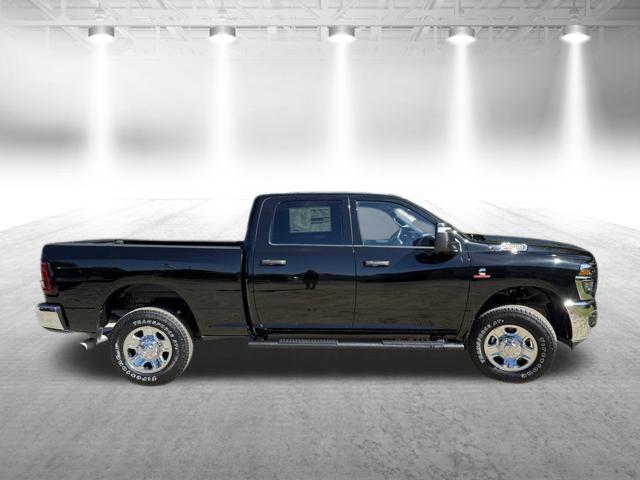 2025 Ram 3500 Tradesman Crew Cab 4x4 6'4" Box