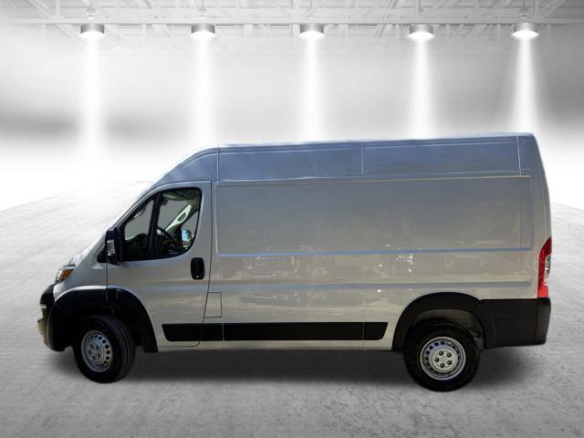 2025 Ram ProMaster 2500 Cargo Van Tradesman High Roof 136" WB w/Pass Seat