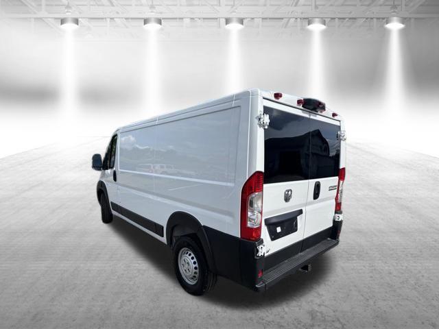 2025 Ram ProMaster 2500 Cargo Van Tradesman Low Roof 136" WB w/Pass Seat