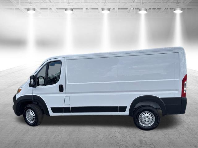 2025 Ram ProMaster 2500 Cargo Van Tradesman Low Roof 136" WB w/Pass Seat