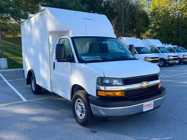 2025 Chevrolet Express Cutaway Work Van