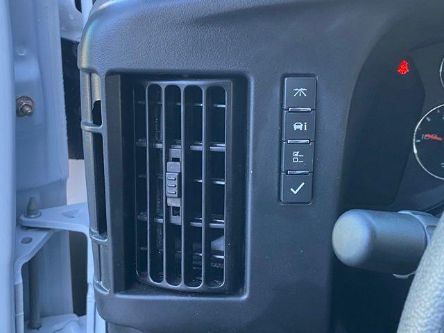 2025 Chevrolet Express Cutaway Work Van