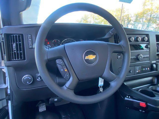 2025 Chevrolet Express Cutaway Work Van
