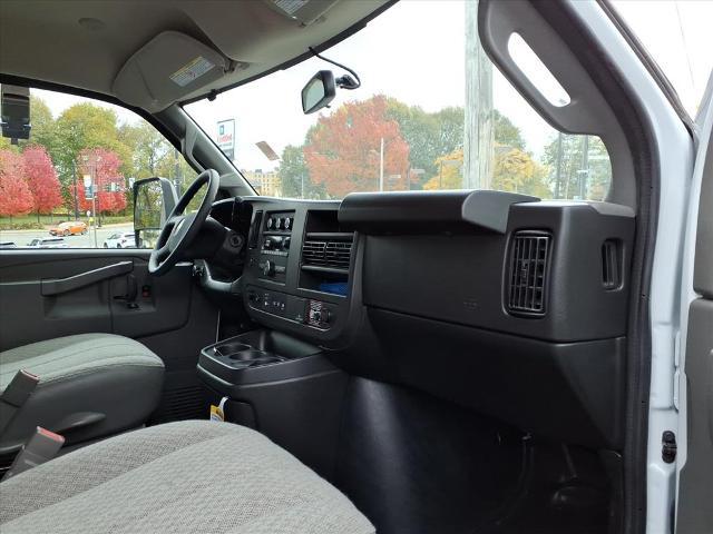 2025 Chevrolet Express Cutaway Work Van