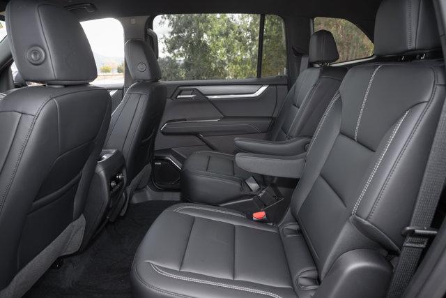 2026 GMC Acadia AWD Elevation