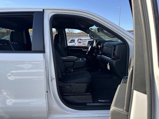 2026 Chevrolet Silverado 1500 4WD Crew Cab Standard Bed LT
