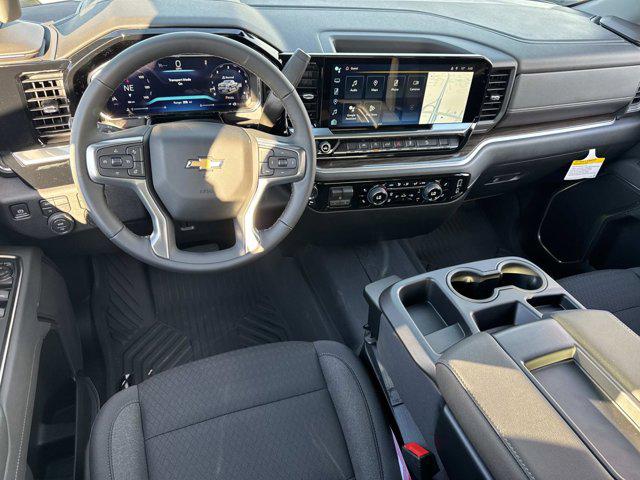 2026 Chevrolet Silverado 1500 4WD Crew Cab Standard Bed LT
