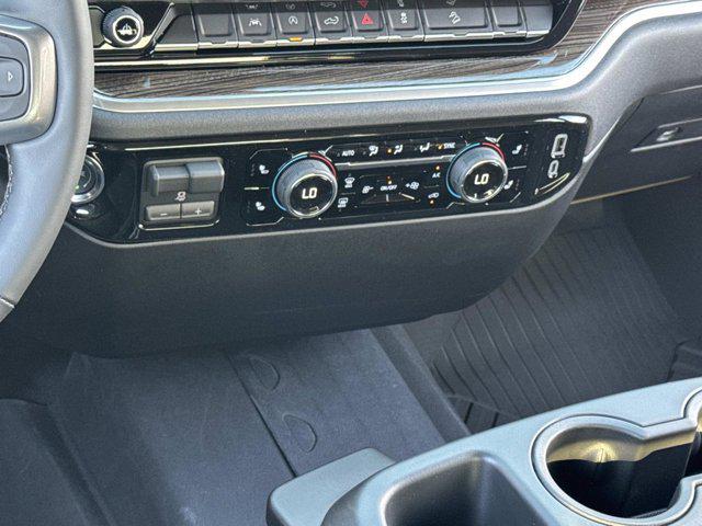 2026 Chevrolet Silverado 1500 4WD Crew Cab Standard Bed LT