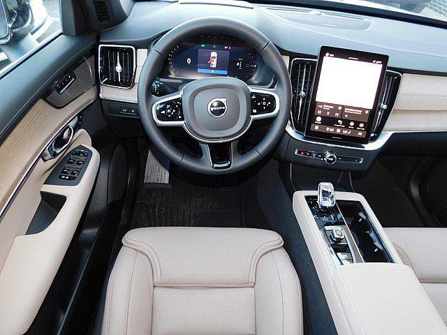 2026 Volvo XC90 Plug-In Hybrid Ultra, T8 AWD, Electric/Gasoline, Bright, 7 Seats