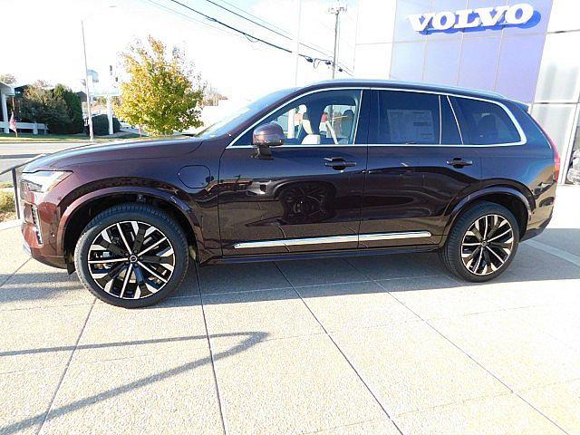 2026 Volvo XC90 Plug-In Hybrid Ultra, T8 AWD, Electric/Gasoline, Bright, 7 Seats
