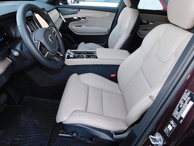 2026 Volvo XC90 Plug-In Hybrid Ultra, T8 AWD, Electric/Gasoline, Bright, 7 Seats