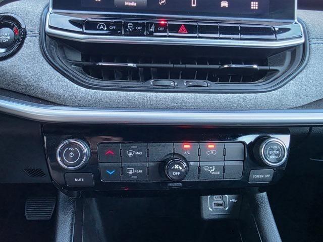 2023 Jeep Compass Latitude 4x4
