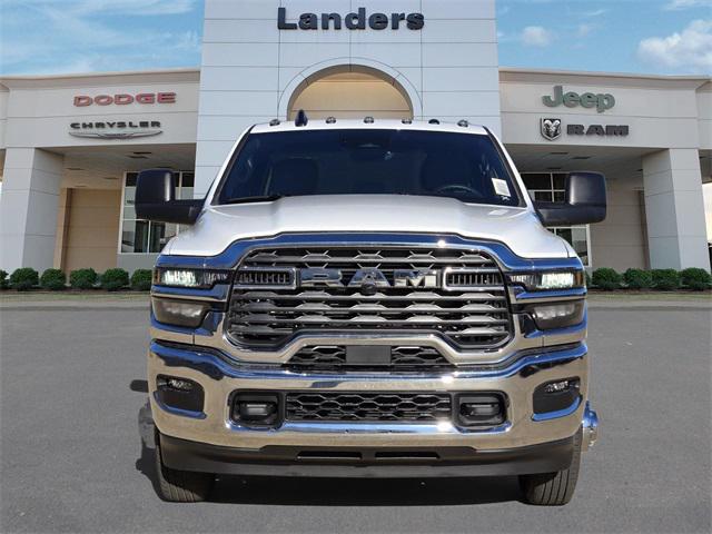 2026 RAM Ram 3500 RAM 3500 TRADESMAN CREW CAB 4X4 8 BOX 2026 RAM Ram 3500 RAM 3500 TRADESMAN CREW CAB 4X4 8 BOX