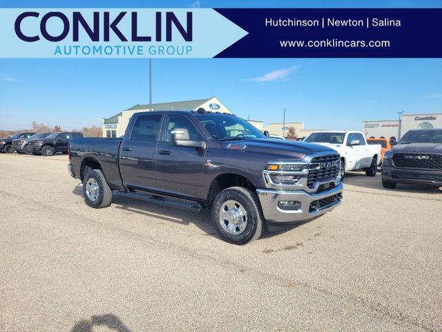 2026 RAM Ram 2500 RAM 2500 TRADESMAN CREW CAB 4X4 64 BOX