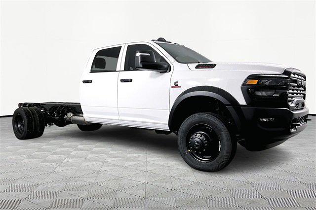 2026 RAM Ram 5500 Chassis Cab RAM 5500 TRADESMAN CHASSIS CREW CAB 4X4 84 CA