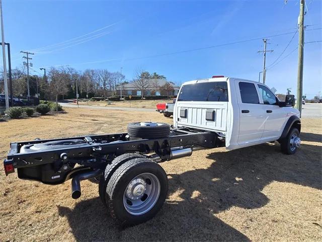 2026 RAM Ram 5500 Chassis Cab RAM 5500 TRADESMAN CHASSIS CREW CAB 4X4 84 CA 2026 RAM Ram 5500 Chassis Cab RAM 5500 TRADESMAN CHASSIS CREW CAB 4X4 84 CA
