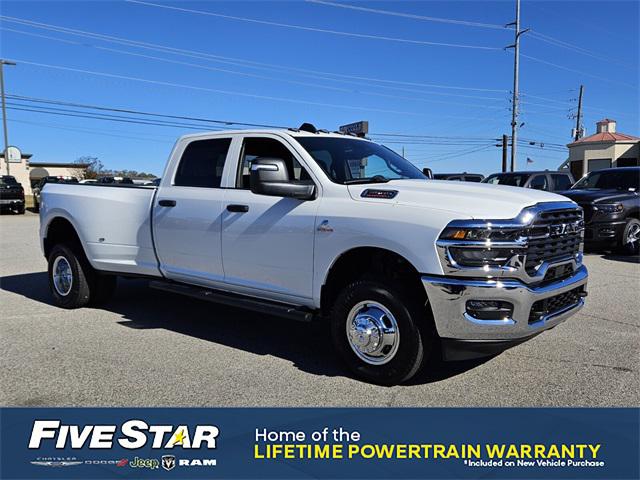 2026 RAM Ram 3500 RAM 3500 TRADESMAN CREW CAB 4X4 8 BOX 2026 RAM Ram 3500 RAM 3500 TRADESMAN CREW CAB 4X4 8 BOX