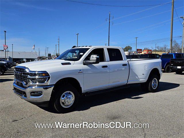 2026 RAM Ram 3500 RAM 3500 TRADESMAN CREW CAB 4X4 8 BOX