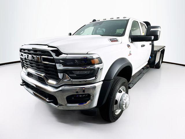 2026 RAM Ram 5500 Chassis Cab RAM 5500 TRADESMAN CHASSIS CREW CAB 4X4 84 CA