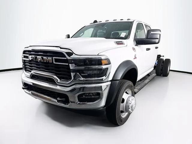 2026 RAM Ram 5500 Chassis Cab RAM 5500 TRADESMAN CHASSIS CREW CAB 4X4 84 CA