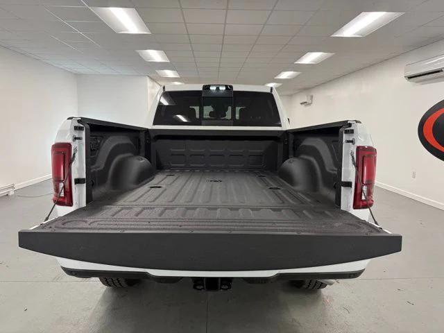 2026 Ram 2500 Limited Longhorn Crew Cab 4x4 64 Box