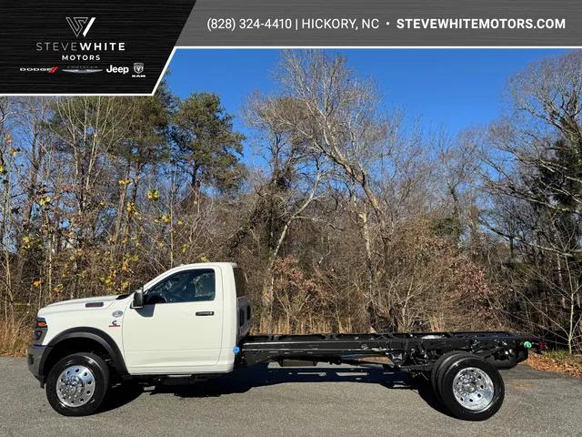 2026 RAM Ram 5500 Chassis Cab RAM 5500 TRADESMAN CHASSIS REGULAR CAB 4X4 120 CA