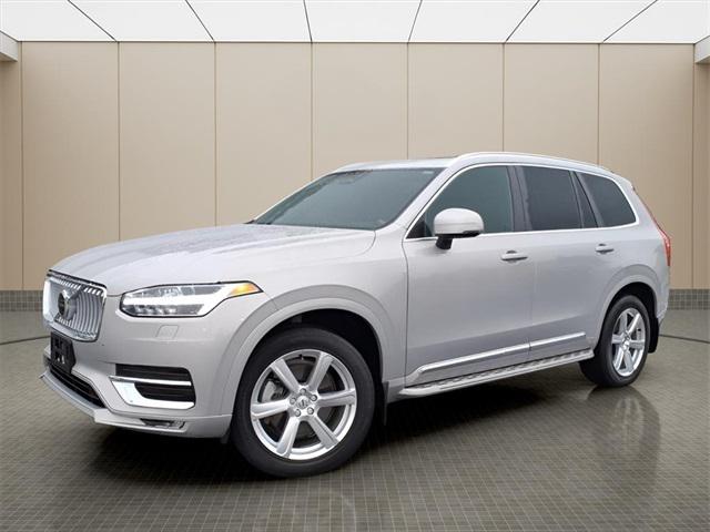2024 Volvo XC90 B5 Core Bright Theme