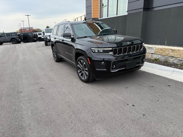 2021 Jeep Grand Cherokee L Overland 4x4 2021 Jeep Grand Cherokee L Overland 4x4