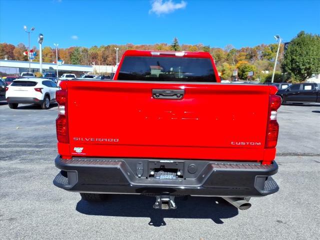2025 Chevrolet Silverado 2500HD 4WD Crew Cab Standard Bed Custom