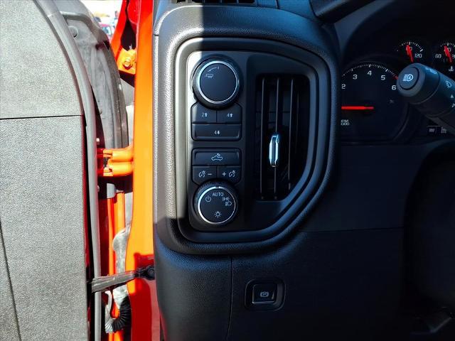 2025 Chevrolet Silverado 2500HD 4WD Crew Cab Standard Bed Custom
