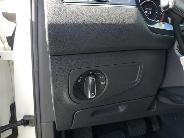 2018 Volkswagen Tiguan 2.0T SEL Premium