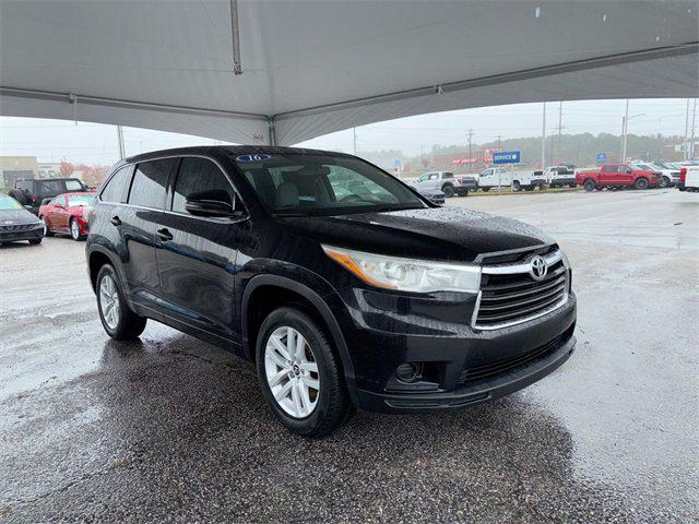 2016 Toyota Highlander LE 2016 Toyota Highlander LE
