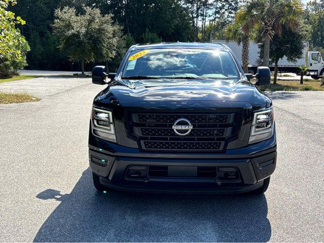 2023 Nissan TITAN Crew Cab SV 4x2