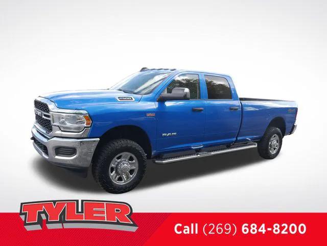 2020 RAM 2500 Tradesman Crew Cab 4X4 8 Box 2020 RAM 2500 Tradesman Crew Cab 4X4 8 Box