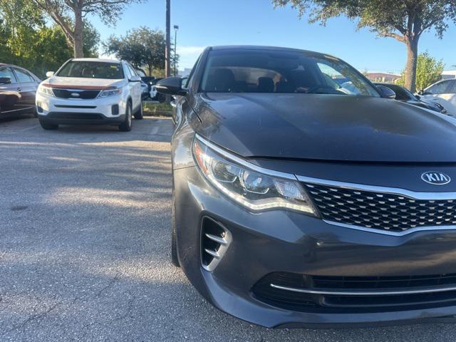 2017 Kia Optima SX Turbo 2017 Kia Optima SX Turbo