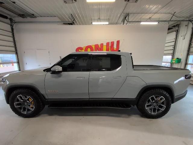 2023 Rivian R1T Adventure Quad Motor Large Pack 2023 Rivian R1T Adventure Quad Motor Large Pack