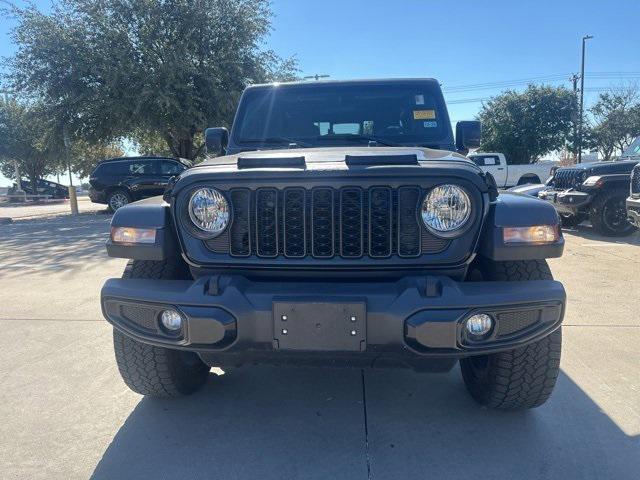 2024 Jeep Gladiator Nighthawk