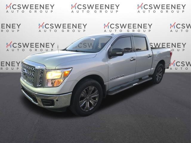 2018 Nissan TITAN SV