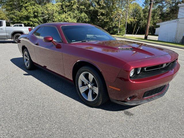 2022 Dodge Challenger SXT 2022 Dodge Challenger SXT