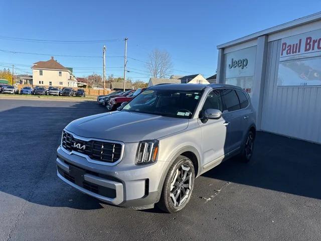 2023 Kia Telluride S